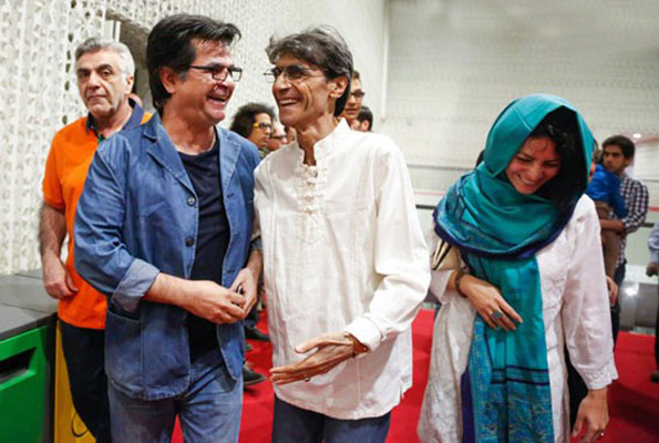 جعفر پناهی و ناصر تقوایی در مراسم اکران فیلم