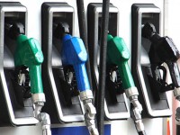 قیمت بنزین افزایش نمی یابد؛ نرخ کرایه‌ها منطقی باشد