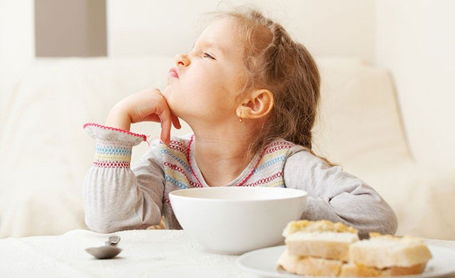 بد غذایی در کودکان، برای شما ۱۲ راه حل داریم!