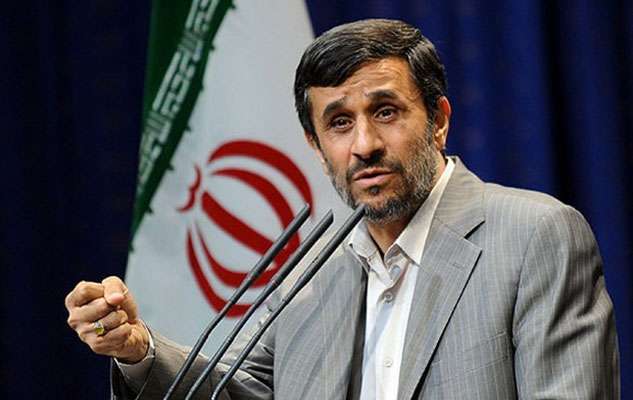 احمدی نژاد همچنان وعده وام می دهد