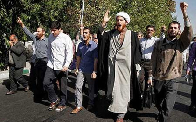 مخالفان دولت در راهپیمایی 22 بهمن در تهران + عکس