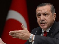 جنجال گردنبند اهدایی همسر اردوغان