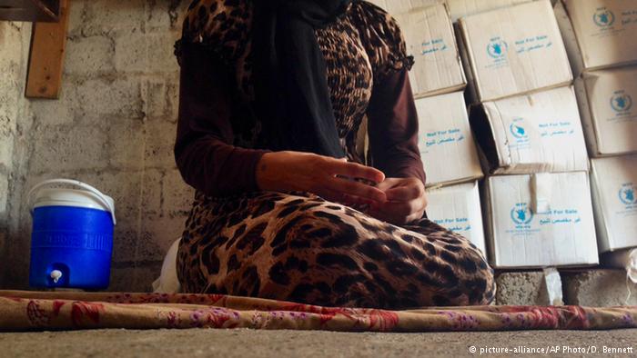 داعش زنان اسیر را به نرخ یک پاکت سیگار معامله می‌کند!