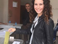 «فاطما گل» پای صندوق رأی انتخابات ترکیه + تصویر
