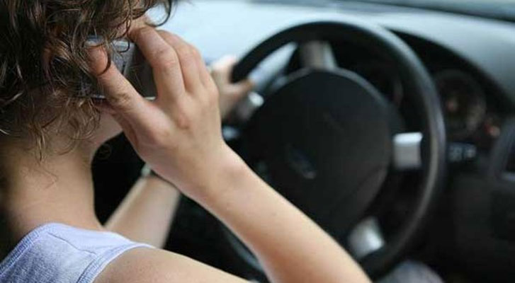 افزایش مبلغ جریمه استفاده از تلفن همراه در حین رانندگی
