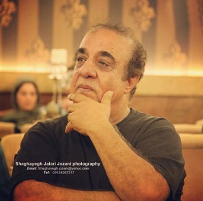 جواد عابدی بازیگر پیشکسوت طنز کشورمان در یک همایش