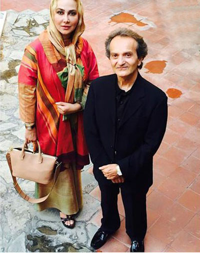 عکس یادگاری آنا نعمتی در کنار استاد شهرداد روحانی در حاشیه مراسم قدردانی از استاد روحانی