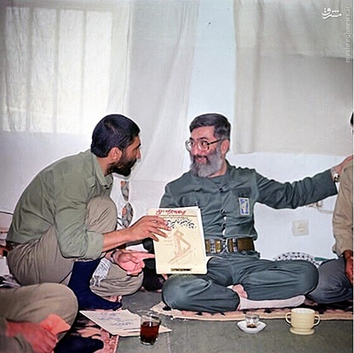 عکس کمتر دیده‌شده رهبر انقلاب در لباس سپاه
