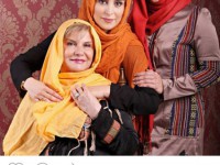 عکس آتلیه ای ماهچهره خلیلی در کنار مادر محترم و خواهر عزیزش گلچهر خانم