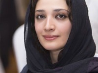 مینا خانم ساداتی در مراسم رونمایی از آلبوم جدید گروه دارکوب. گروهی خاص با ترانه های خاص و متفاوت که شنونده آن قطعاً پشیمان نخواهد شد