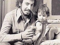 عکسی دیده نشده از کودکی لیلا حاتمی در کنار پدرش