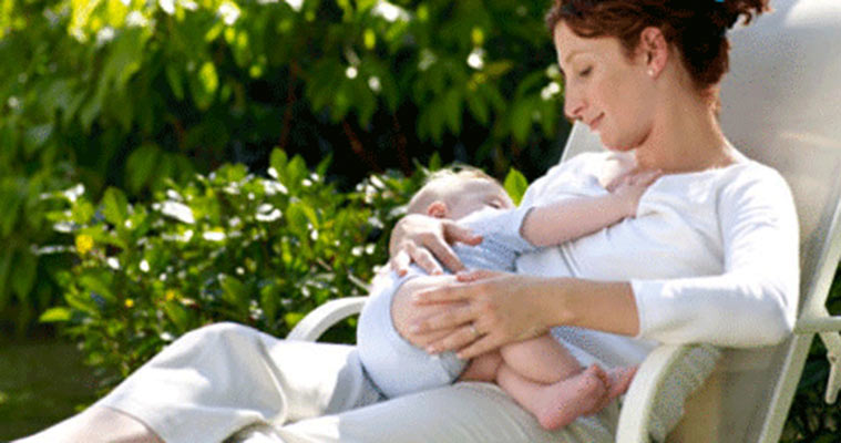 علت بروز سکسکه در نوزادان پس از شیر خوردن