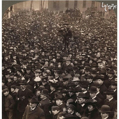 اجتماع مردم برای شنیدن سخنرانی تیودور روزولت رییس جمهور آمریکا سال 1903 میلادی
