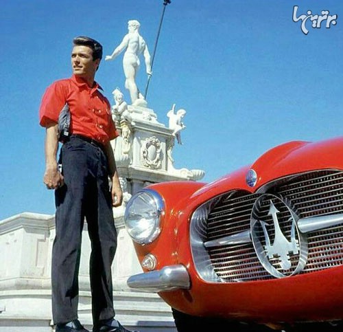 کلینت ایستوود مدل تبلیغاتی مازراتی A6G 54 زاگاتو کوپه سال ۱۹۵۶ میلادی