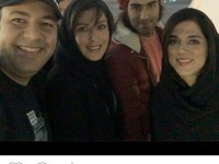 سپیده علایی، رضا یزدانی، مهتاب کرامتی و علی اوجی در فرودگاه مهرآباد در حال سوار شدن به هواپیما به سوی مقصد نامشخص هستند
