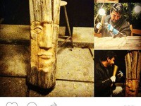 یکی از آثار هنری امیر حسین صدیق روی یک تکه چوب