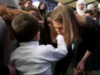 دیدار همسر اسد با بیماران خاص