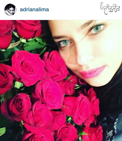 «آدریانا لیما» کریسمس را با گل های مورد علاقه اش شروع کرده ، ولی چیزی در مورد این که چه کسی این گل ها را به او هدیه داده نگفته است