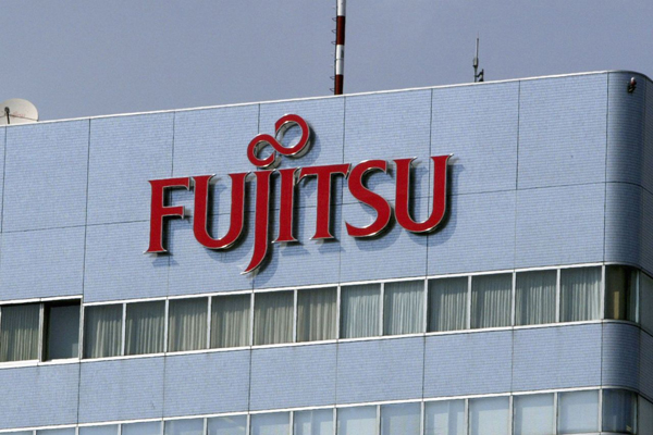 مرکز تولید رایانه‌های شخصی فوجیتسو جدا شد