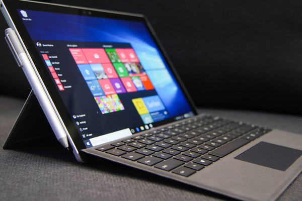 از مایکروسافت Surface Pro 4 هدیه بگیرید