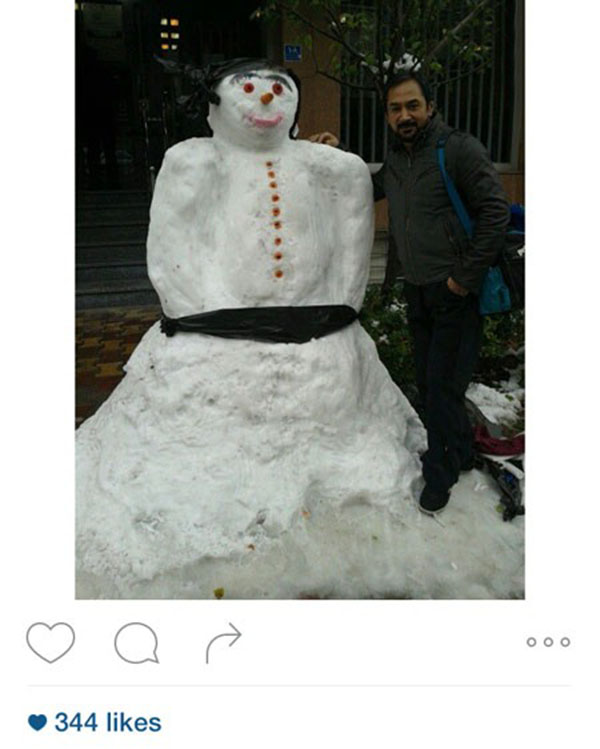 واقعاً محمد حاتمی این همه برف را از کجا آورده؟! کل برف مناطق چهار، پنج و شش را هم جمع میکردی نمیشد این غول برفی را ساخت!