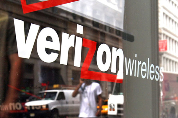Verizon به مشترکان جدید خود 650 دلار هدیه می‌دهد