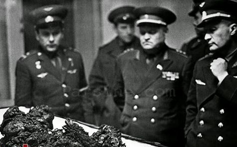جسد فضانورد اتحاد شوروی بعد از سقوط به زمین