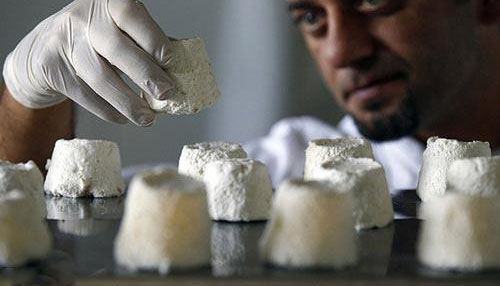 گرانترین پنیر دنیا؛ کیلویی ۴ میلیون و ۸۰۰ !/عکس