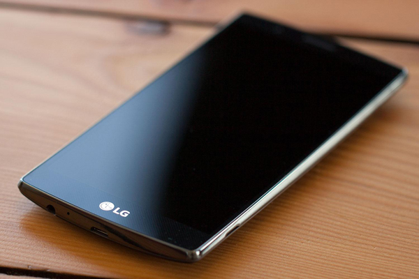 LG G5 با باتری قابل تعویض عرضه می‌شود