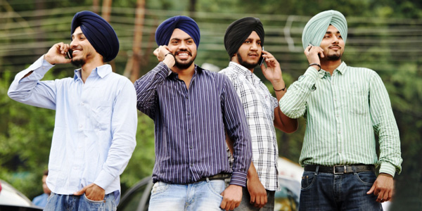 هند یک میلیارد کاربر مجهز به گوشی هوشمند دارد