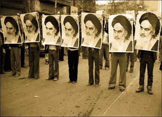 آزاد‌‌‌‌‌‌‌‌‌‌‌‌‌‌‌ي و خوشبختي د‌‌‌‌‌‌‌‌‌‌‌‌‌‌‌ر انقلاب ايران