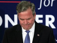 جب بوش از ادامه مبارزات انتخاباتی آمریکا انصراف داد + فیلم