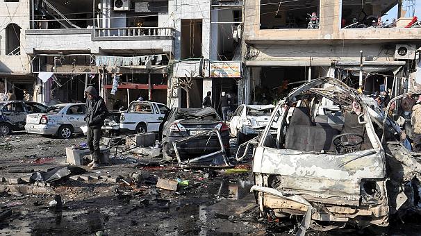 فیلم/ حدود پنجاه نفر بر اثر دو انفجار در حمص کشته شدند