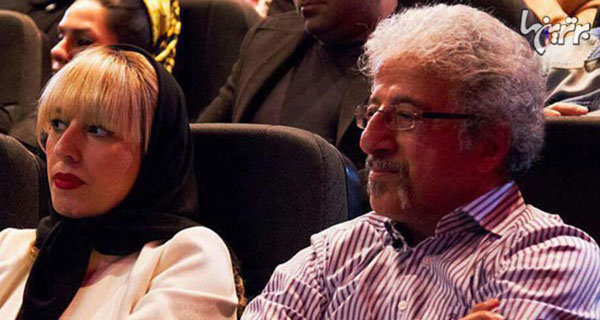 علیرضا خان خمسه و همسر محترم در انتظار اکران یکی از فیلم ها در سالن برج میلاد