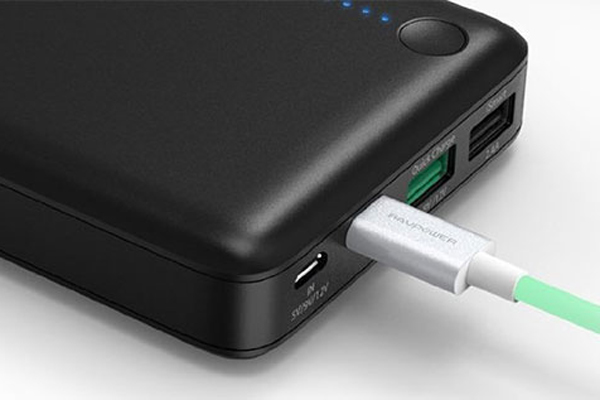 5 باتری قابل‌حمل برای دستگاه‌های مبتنی بر USB Type-C