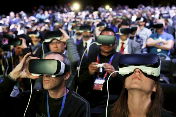 عینک واقعیت مجازی Gear VR سامسونگ رایگان شد