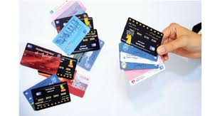 عرضه کارت‌های اعتباری در سه سطح به مشتریان