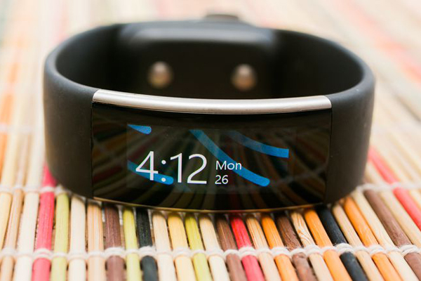 دستبند هوشمند Band 2 از فروشگاه‌های مایکروسافت جمع‌آوری شد