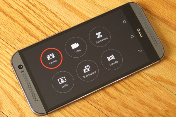 به‌روزرسانی اپلیکیشن HTC Camera با قابلیت عکاسی سلفی پانوراما