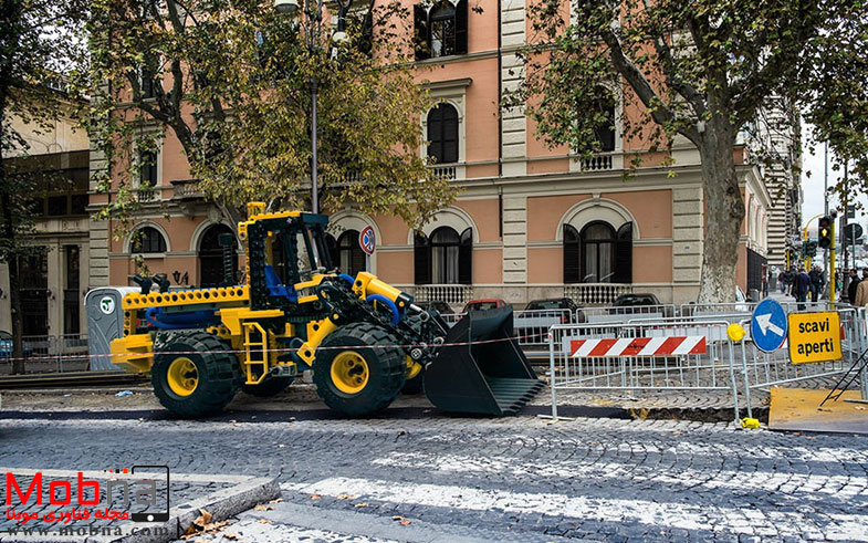 خودروهای لگویی در خیابان های رُم! (عکس)