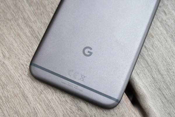 توصیه گوگل به صاحبان Pixel XL: محصول دیگر بخرید