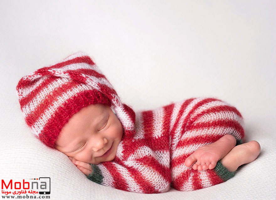 newborn-babies-christmas-photoshoot-knit-crochet-outfits-35-584ea5d0826bf__880