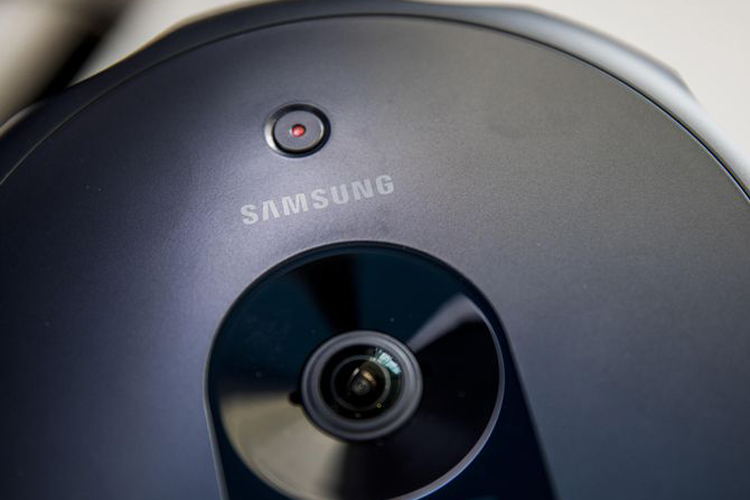 Samsungs new camera has 17 lenses 1