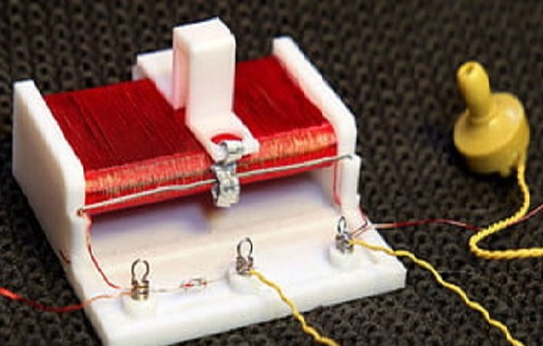 تولید رادیو با چاپگر سه بعدی که بدون برق و باتری کار می کند (+ویدئو)