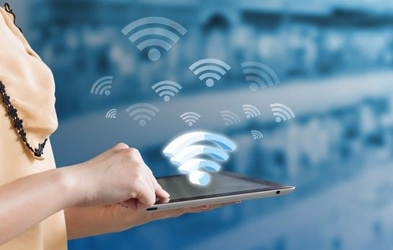 فراهم شدن امکان استفاده از اینترنت پرسرعت Wi-Fi در مکانهای پر تردد در ایام نوروز
