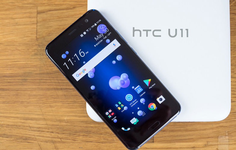 HTC U11 camera