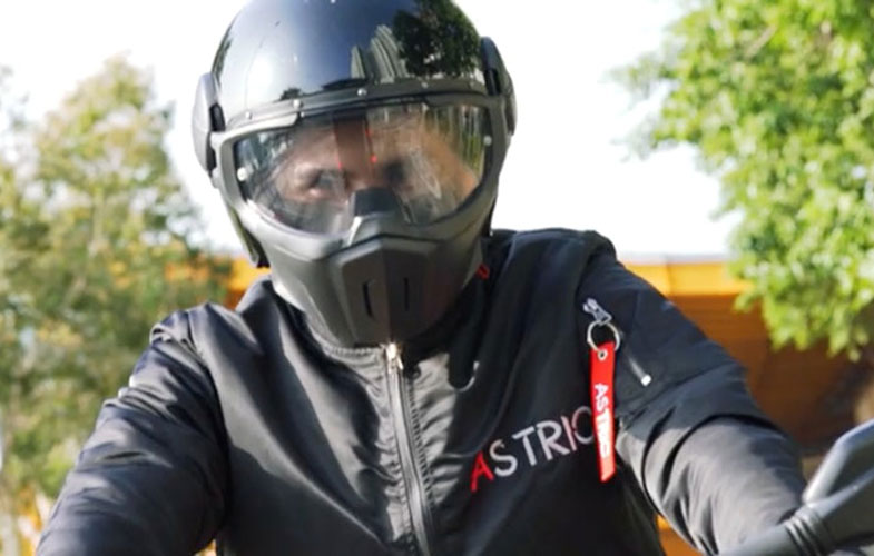 کتی که روکش موتورسیکلت می شود (+فیلم و عکس)
