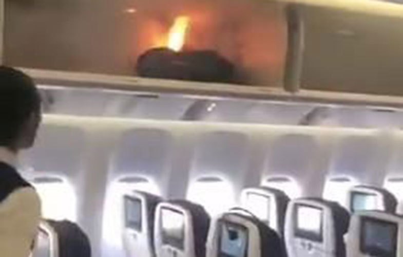 انفجار یک پاوربانک در هواپیمای چینی (+فیلم و عکس)