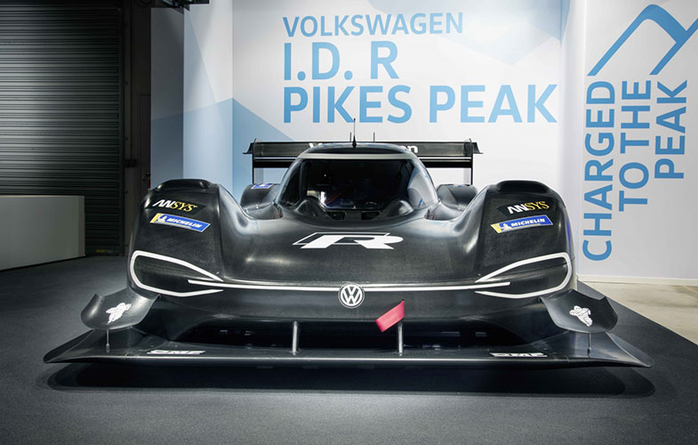فولکس واگن از خودروی الکتریکی مسابقه رونمایی کرد