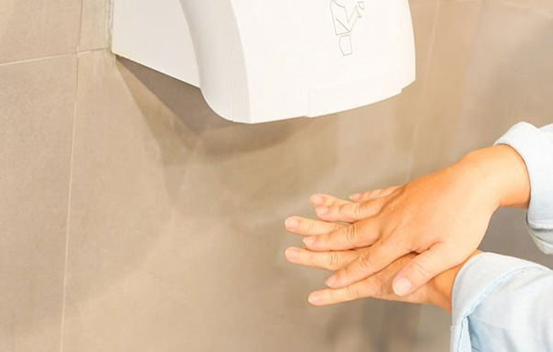 دست خشک کن ها باکتری های مقاوم را به بدن منتقل می کنند